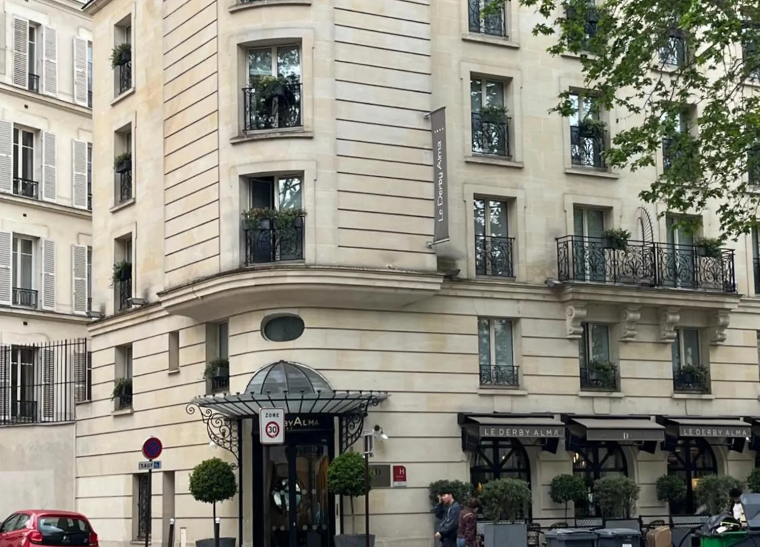 Eiffel House *